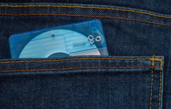Picture macro, jeans, CDs