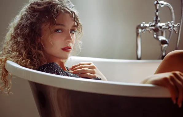 Look, pose, portrait, makeup, hairstyle, bath, lies, brown hair