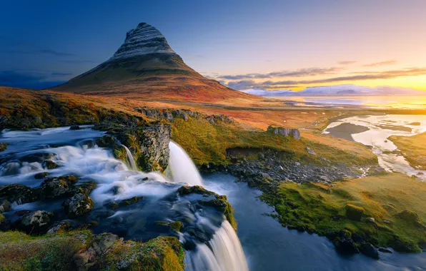 Waterfalls, Iceland, mountain Kirkjufell