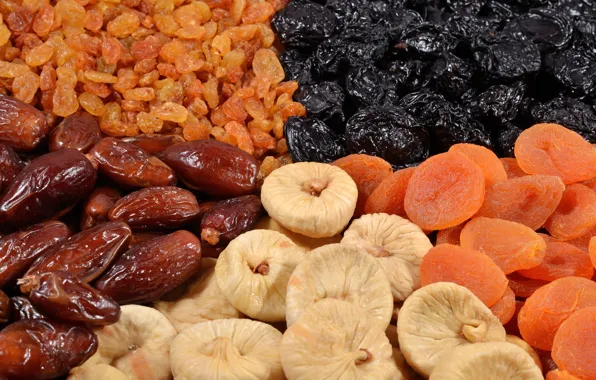 Raisins, figs, dried apricots, dried fruits, prunes, dates