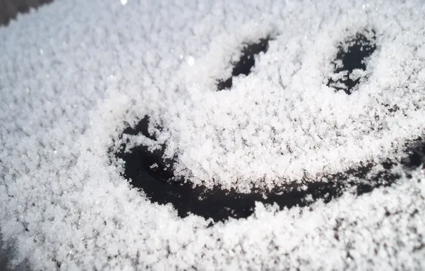 Picture glass, snow, smiley