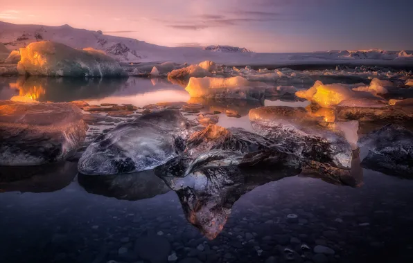 Winter, light, ice, Laguna, Iceland.