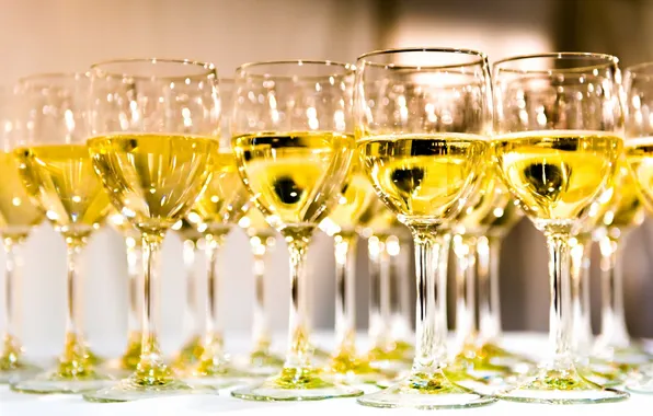 Picture macro, wine, glasses