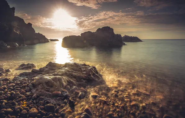 Picture sea, wave, the sun, rays, pebbles, glare, stones, the ocean