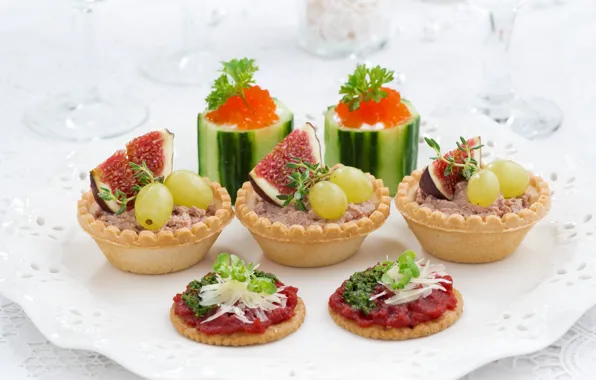 Mini, grapes, sauce, caviar, cucumbers, figs, snacks, pate