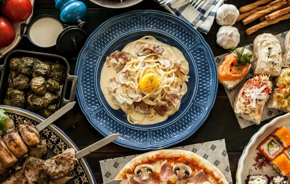 Greens, food, eggs, pizza, bacon, noodles, pita, the difference