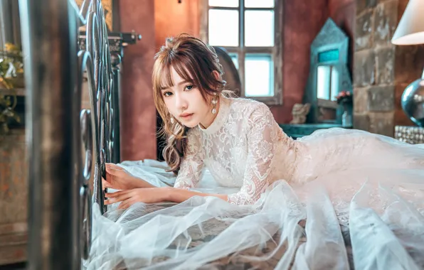 Picture white, look, girl, face, pose, style, room, bed