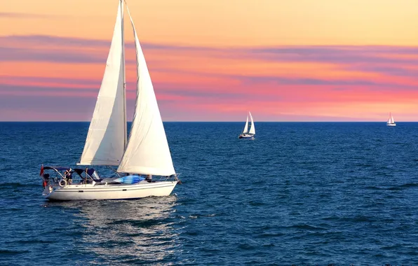 Sea, the sky, the ocean, boats, sails, swimming, the vastness