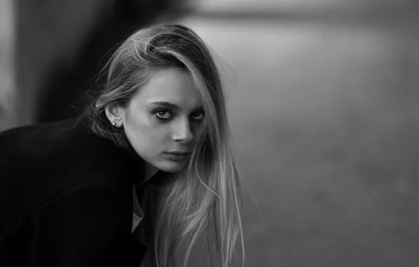 Look, black and white, Sonya, Dmitry Chernov