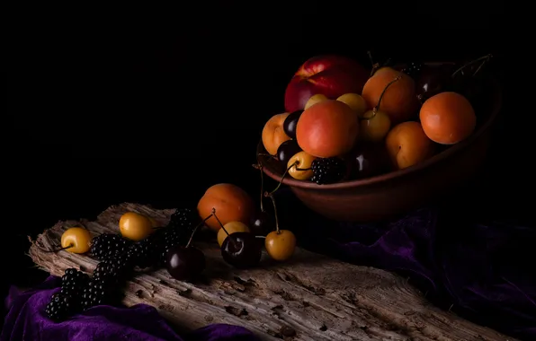 Berries, vase, fruit, Abundance, Victor Lebed