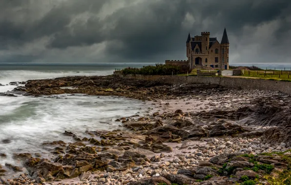 Sea, clouds, stones, castle, overcast, shore
