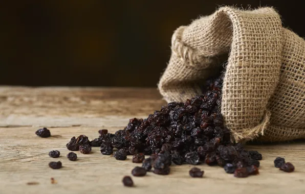 Bag, table, dried grapes