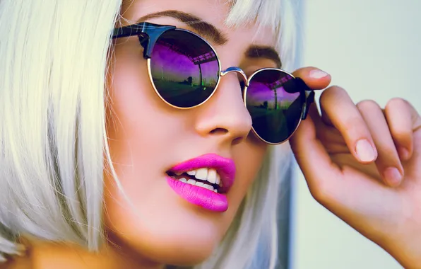 Picture face, model, lipstick, blonde, lips, sunglasses