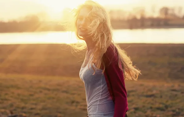 Girl, the sun, river, blonde