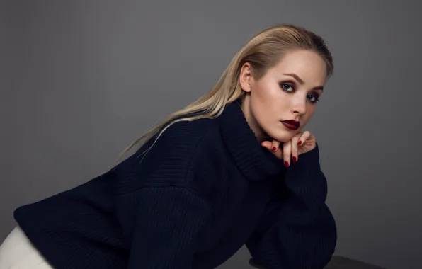 Look, pose, makeup, actress, blonde, sweater, hair, blonde