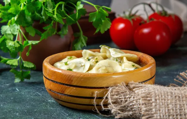 Tomatoes, parsley, dumplings