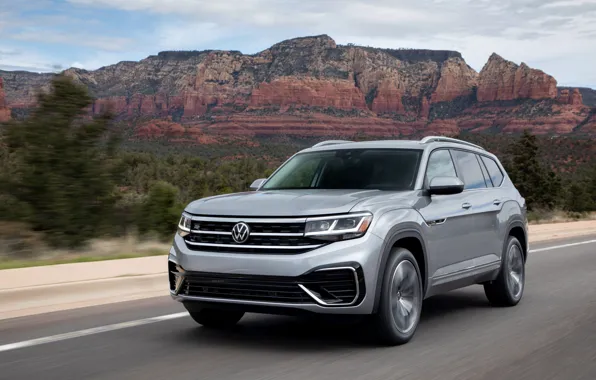 Volkswagen, SUV, on the road, Atlas, 2020, gray-silver