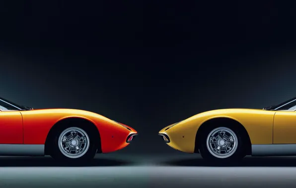 Dual monitor, the dark background, Lamborghini Miura