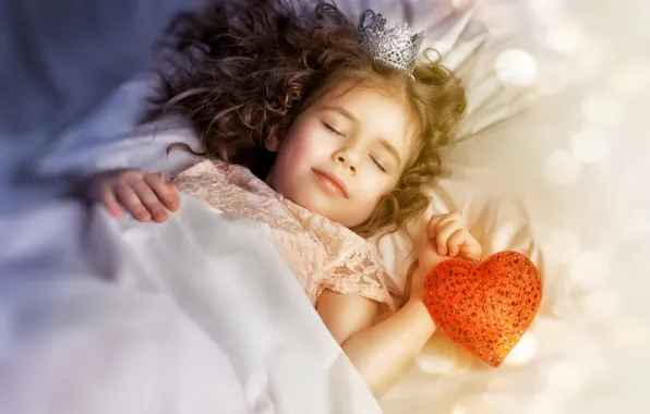 Picture heart, sleep, crown, girl, Princess, child, bokeh