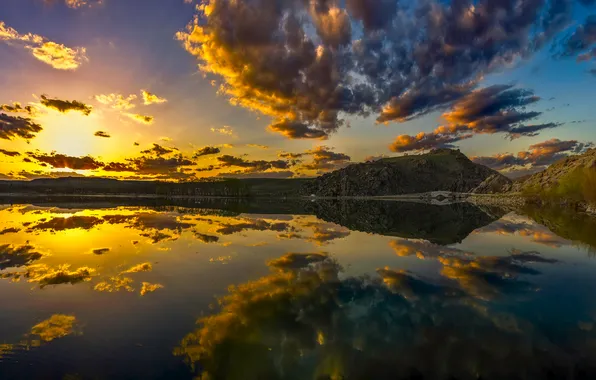 The sky, the sun, clouds, rays, light, mountains, lake, reflection