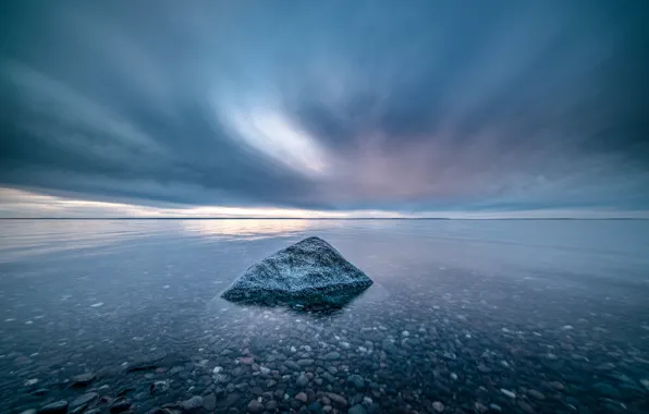 Picture lake, stones, Sweden