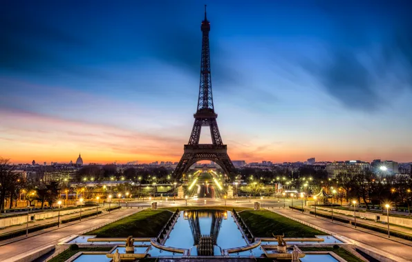 Picture road, sunset, the city, lights, France, Paris, the evening, excerpt