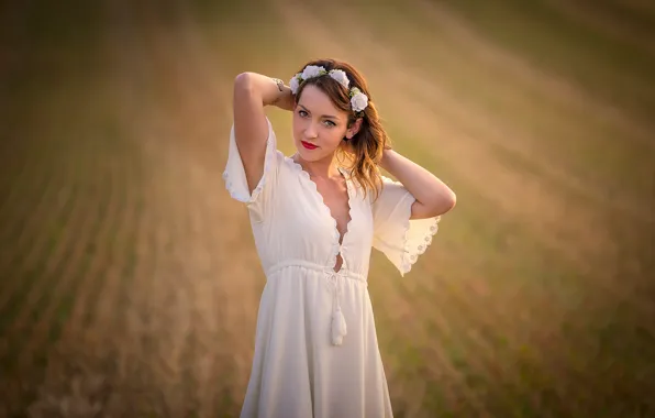 Picture field, girl, dress, wreath, bokeh