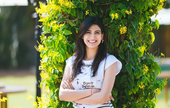 Girl, smile, beautiful, model, pretty, beauty, brunette, pose