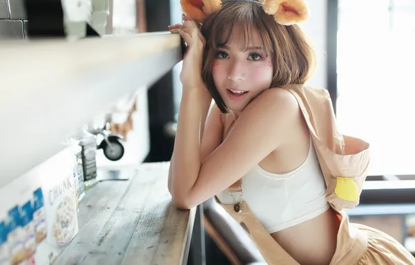 Picture girl, Asian, ears, Brode十三