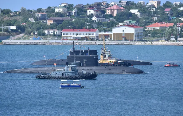 Tugs, submarines, maneuvering, Sevastopol