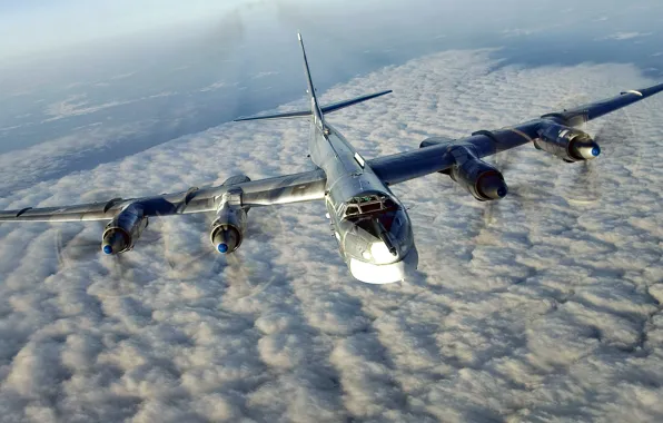 Picture Tu-95MS, The Russian air force, Bear-H, The aircraft carrier of cruise missiles X-55