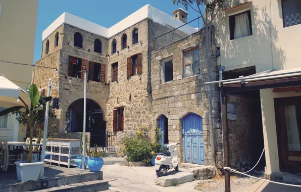 Picture home, moped, Greece, Rhodes