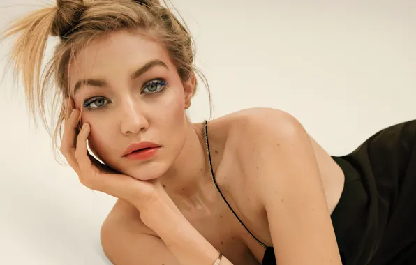 Photo, model, portrait, makeup, hairstyle, blonde, journal, photoshoot