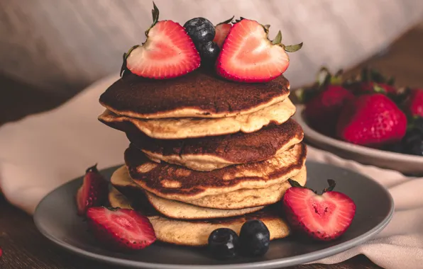 Berries, table, food, blueberries, strawberry, plate, stack, decoration