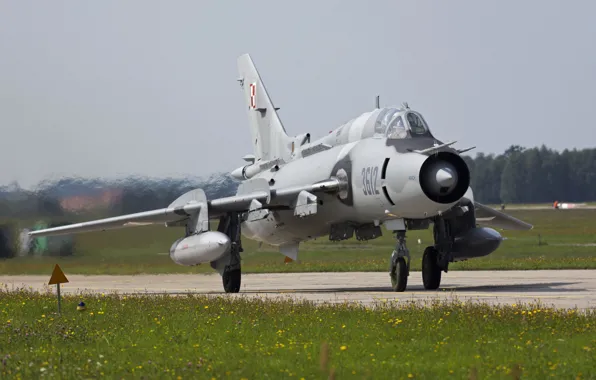 Fighter, the airfield, Su-22M4