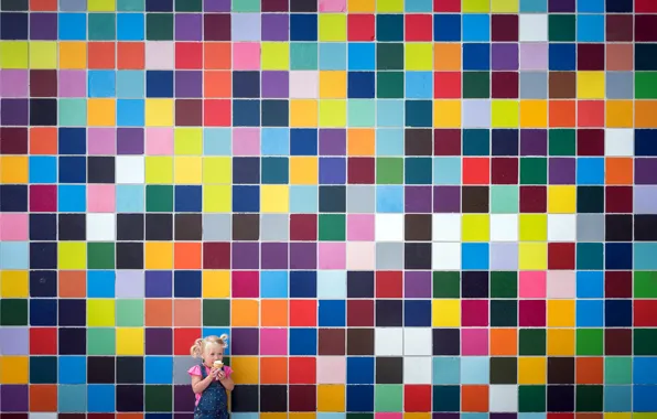Picture wall, color, girl