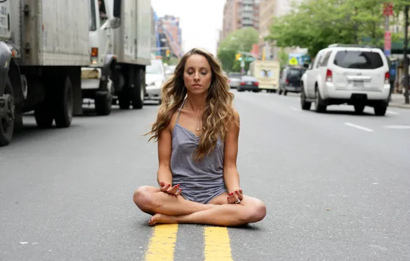 Picture road, girl, city, the city, meditation, girl, road, meditation