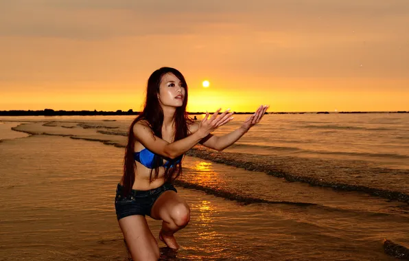 Sea, girl, sunset