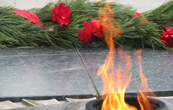 Flowers, memory, holiday, May 9, eternal flame, Victory Day, sacred
