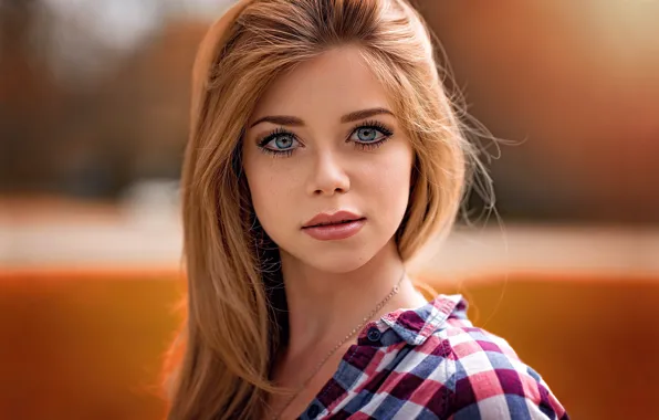 Look, curiosity, bokeh, portrait of a blonde, novator, nup