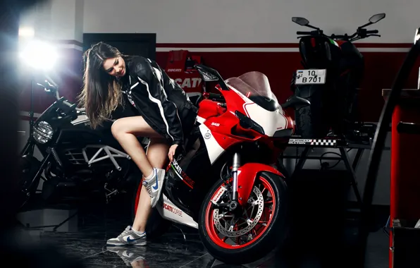 Picture Girl, Red, Ducati, Legs, Front, Nike, Shoes, Motocycle
