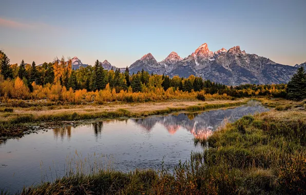 USA, Wyoming, river, autumn, mountains, Grand Teton National Park, peaks