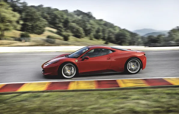 Picture Red, Auto, Ferrari, Ferrari, side view, 458, Italia, In Motion