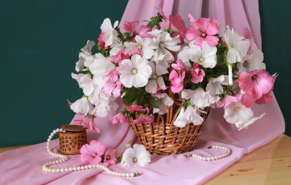 Picture basket, bouquet, necklace, lavatera