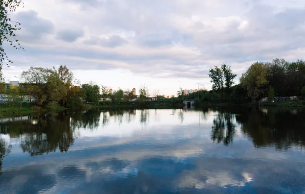 The sky, clouds, trees, birds, clouds, lake, building, home