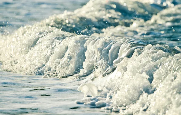 Picture wave, foam, macro, squirt