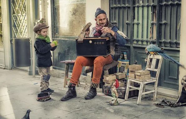 The city, people, bird, street, doll