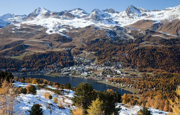 Picture forest, snow, mountains, lake, tops, home, town, pond