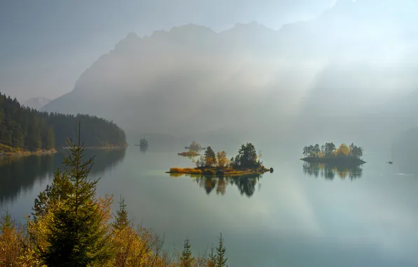 Picture view, lake, surrounded, breathtaking, zugspitze