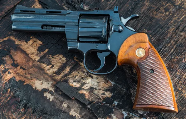 Weapons, revolver, 1967, Colt